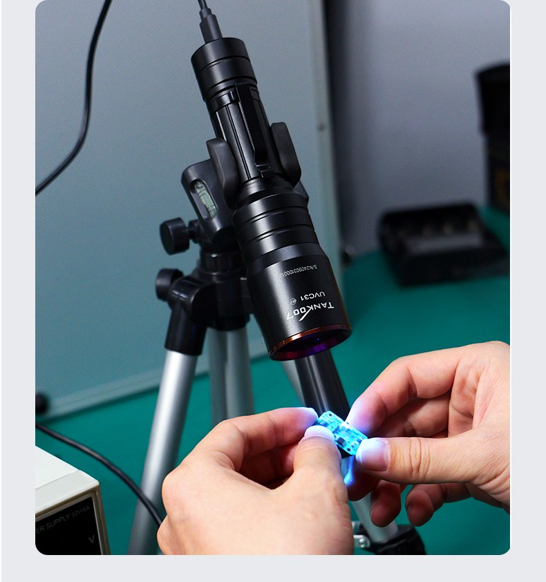 1747215591563530.jpg 手電筒廠家