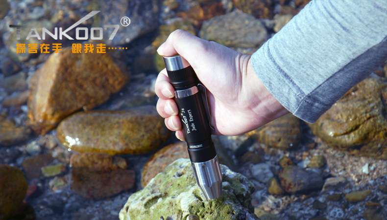 新手收藏家必用珠寶玉石鑒定工具——TANK007照玉手電筒！